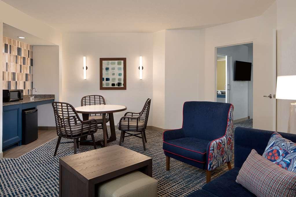 Doubletree Suites By Hilton Orlando At Disney Springs Habitación foto